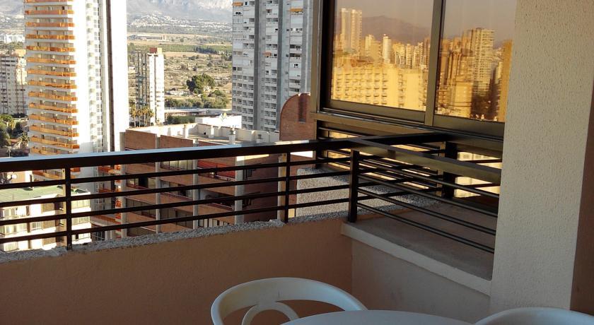 Halley Hotel & Apartments Affiliated By Melia Benidorm Exterior photo